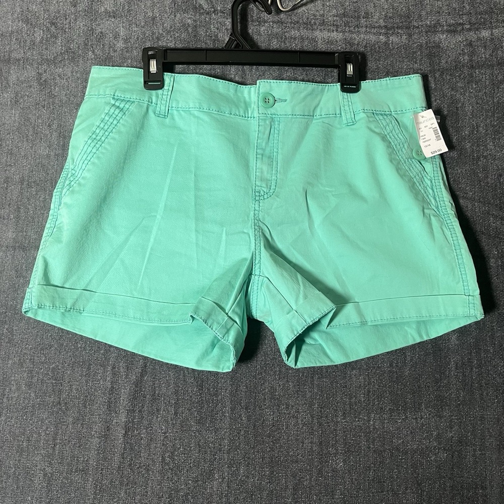 Maurices Womens Chino Shorts Size 15/16 NWT Mint Green Stretch Twill Cuffed READ